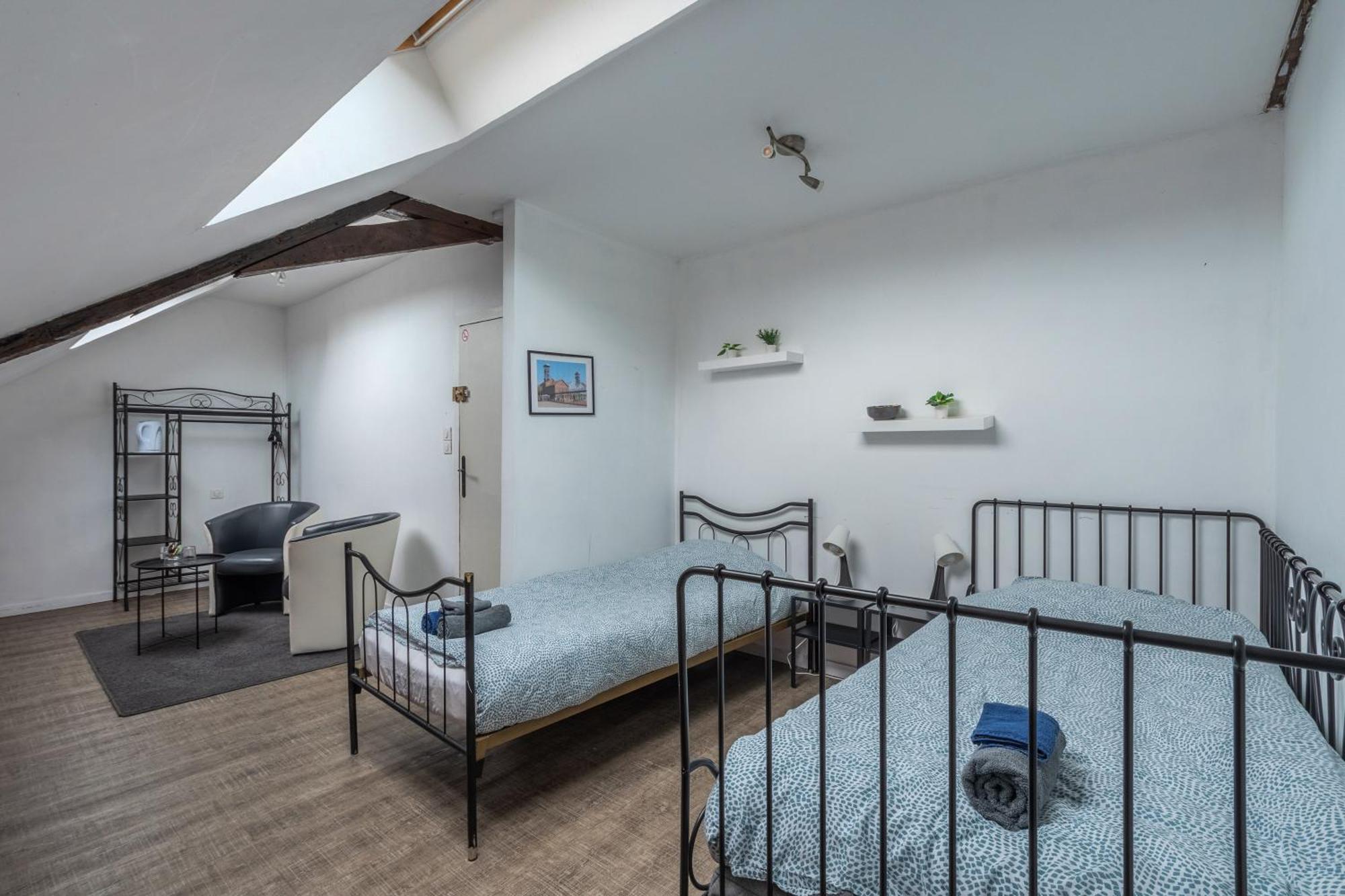 Douai House Hotel Eksteriør billede